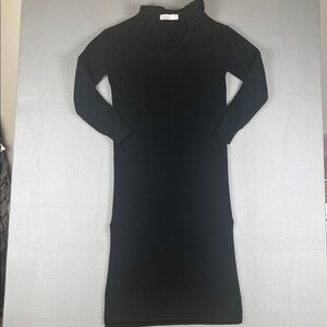 Free People FP Beach Hooded Sweater Dress in Black
Size: XS